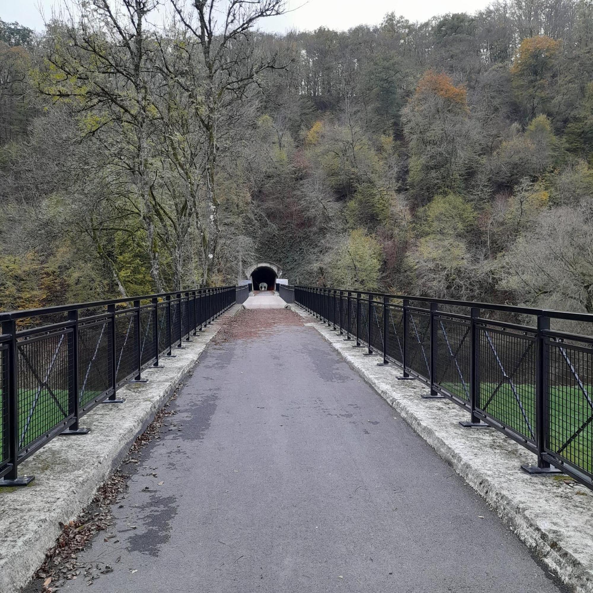 Le Sentier Des Lavandes *